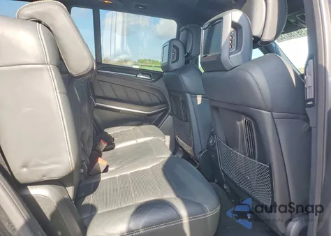 2015 Mercedes-Benz Gl 63 Amg z USA, uszkodzony, nr VIN 4JGDF7EE2FA601924